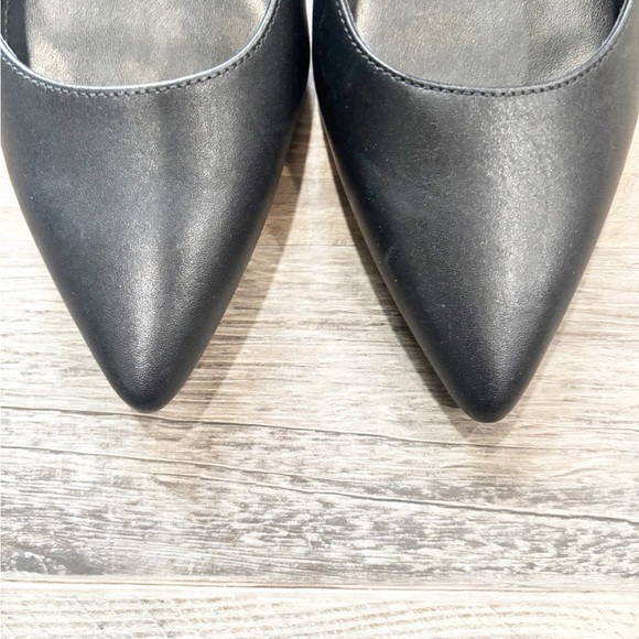 MICHAEL MICHAEL KORS Abbi Flex Leather Pump - Picture 2 of 8